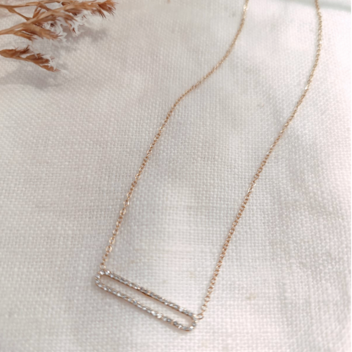 Collier Joshua