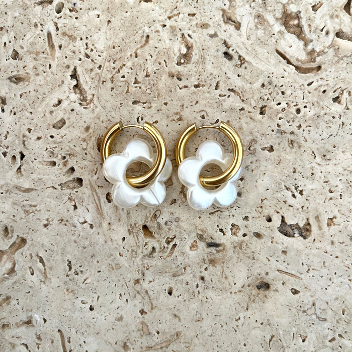 Boucles Daphnée - Blanches nacrées
